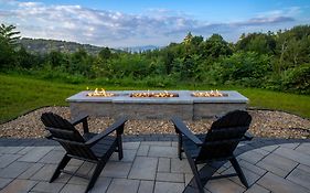 Gunstock Inn & Suites